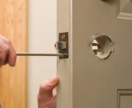 South Ogden UT Locksmith Store South Ogden, UT 801-754-4109 South Ogden UT Locksmith Store South Ogden, UT 801-754-4109 - 7-Lock-Changing